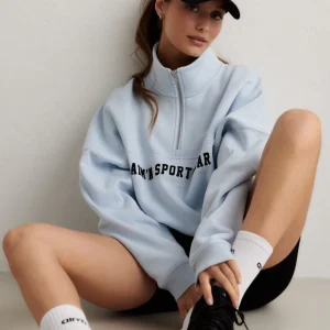 Aura Varsity Sweat Half Zip