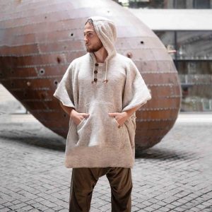 Wollen poncho Arriba